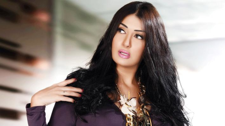 غادة عبد الرازق: أنا مريضة نفسيا