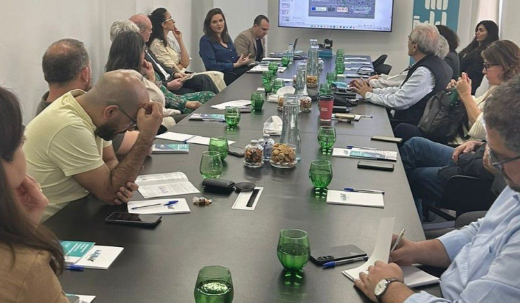جلسة حوارية لجمعية حقوق المكلّفين
عن "سوء الإدارة المالية وخطة إصلاحها"