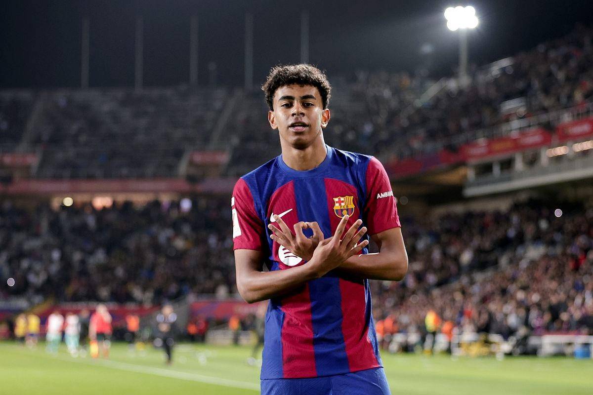 بسبب لامين يامال... برشلونة يضع
شرطاً تعجيزياً أمام باريس سان جيرمان