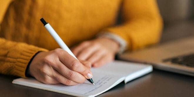 العلاج بالكتابة يساعد مرضى السرطان على مواجهة مخاوفهم