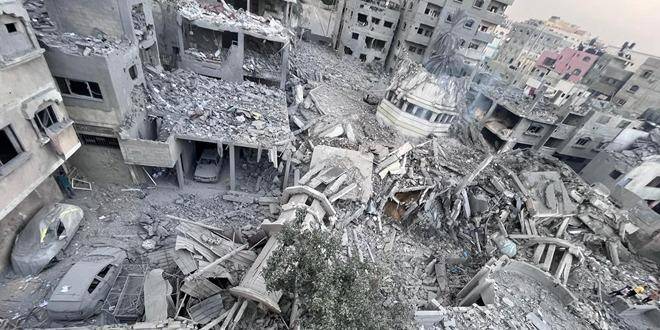 أكثر من 10 آلاف مفقود تحت أنقاض المباني المدمّرة في غزة