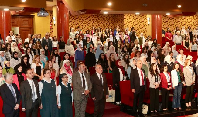 الحلبي: تطوير طرائق التدريس
سهّل احتضان اللغة العالميّة