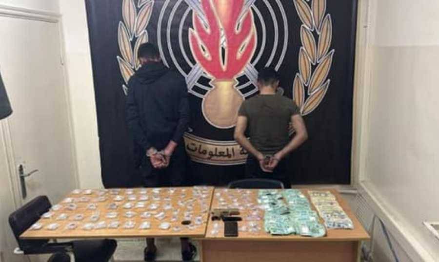 مروّجا مخدّرات ضُبِطا بالجرم المشهود... وهذا ما جرى!