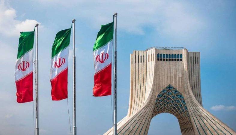 "وفقاً لمبدأ التعامل بالمثل"... إيران تفرض عقوبات على شخصيات ومؤسسات أميركية وبريطانية بسبب دعمها لـ"إسرائيل"