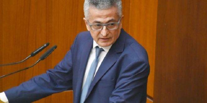 الخليل يمدد مهل تقديم التصريحات الضريبية حتى شهر تموز