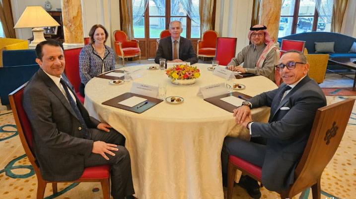 "اللجنة الخماسيّة" تتخبّط... وتتجه لتجميد مساعيها
