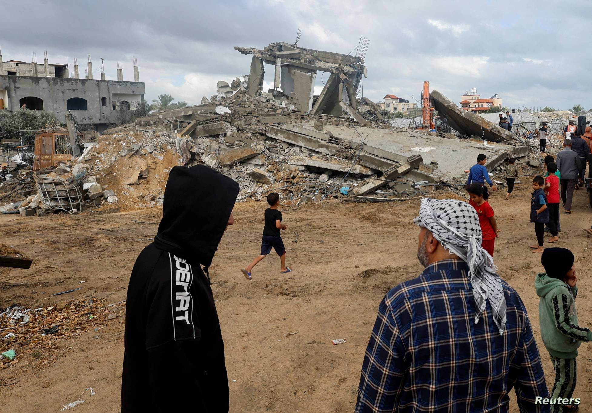 رفح ستقرّر مصير فلسطين والمنطقة... وستكون مقبرة للجيش "الإسرائيلي"
نتنياهو سيُدفن سياسياً فيها اذا دخلها... وستفتح كل الجبهات