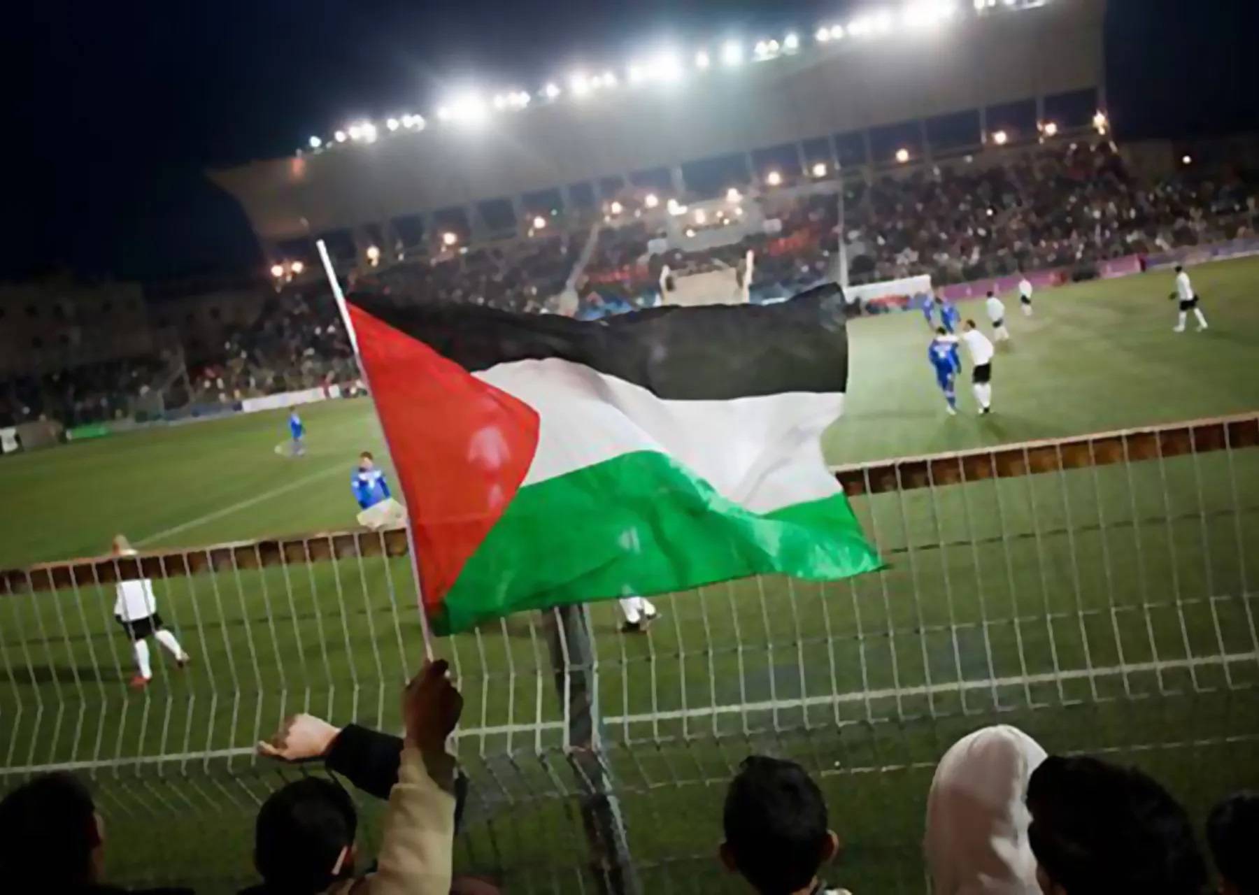 فلسطين تطالب بتعليق عضوية "إسرائيل" في "الفيفا" "فوراً"...  والأخير يؤجل الطلب إلى نهاية شهر تموز