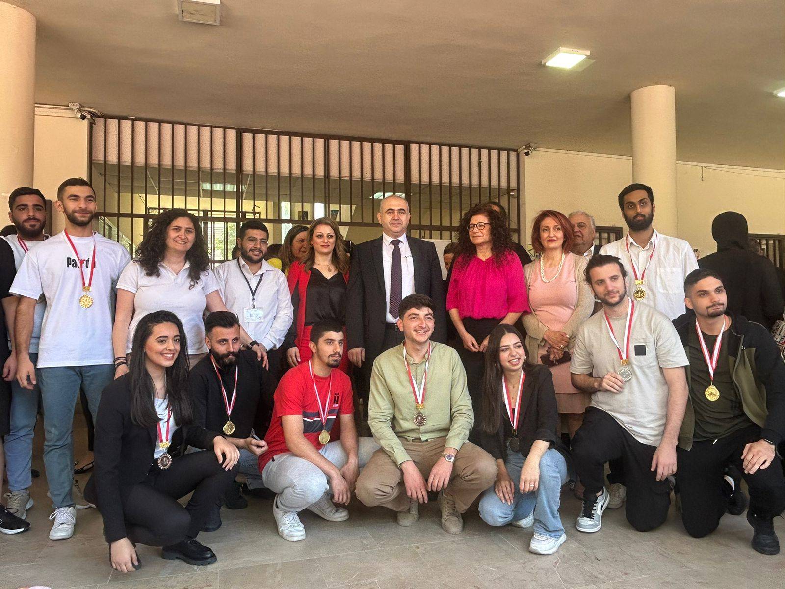 إشراقات ثقافية: رحلة عبر التاريخ والفن في الجامعة اللبنانية