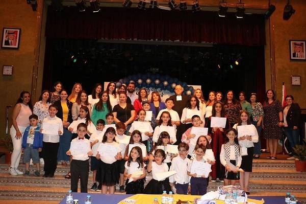 الإعلامية الأردنية السماعين ترعى أمسية ثقافية وشعرية وفنية