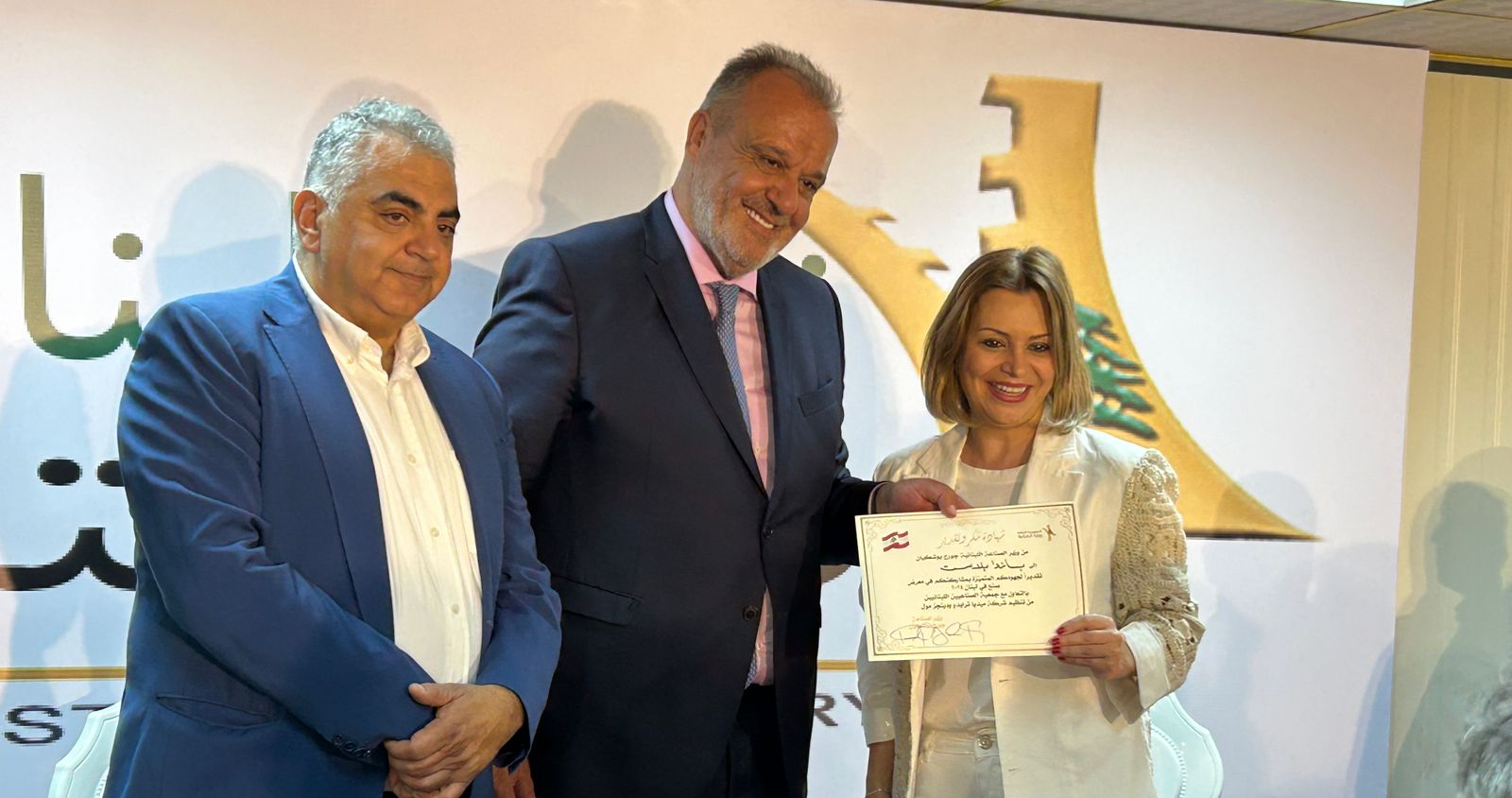 بوشكيان: وزارة الصناعة وضعت

إجراءات لمنع توسّع رقعة العمالة السورية