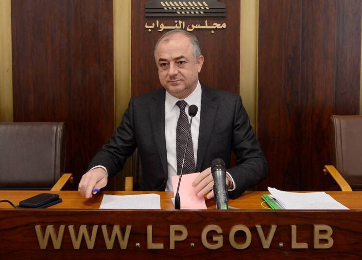 تحذير من التمديد لمجلس النواب كما في العام 2013 مع تعثّر انتخاب رئيس للجمهوريّة
بو صعب لـ 