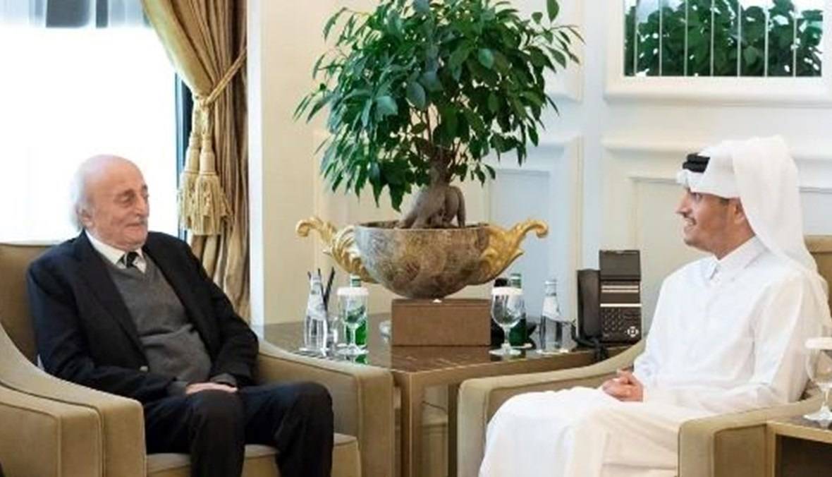 جنبلاط يلتقي رئيس مجلس الوزراء القطري