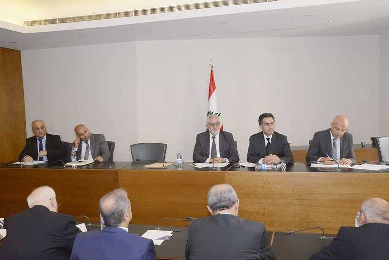 لجنة الاشغال بحثت في حضور حميه في موضوع
النقل والسلامة العامة واستمعت الى مشاكل القطاع
