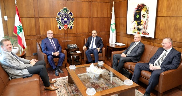 البيسري التقى سفيريّ
تشيكيا وسلوفاكيا