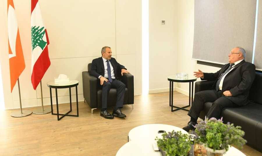 باسيل التقى 3 سفراء