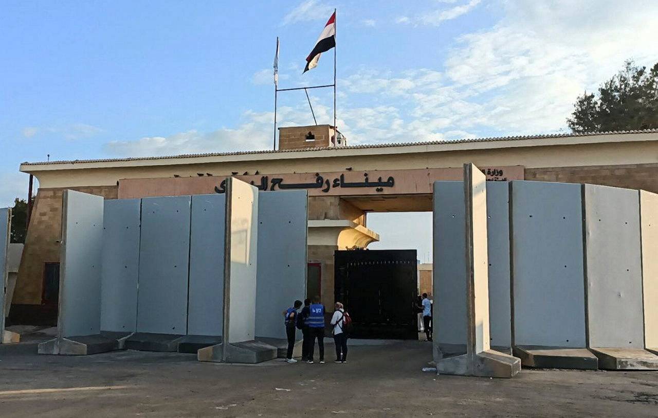 مصر: سنتعامل مع الأطراف الفلسطينية والدولية فقط في معبر رفح