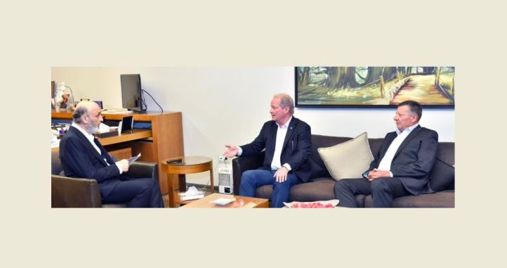 شمعون: دعونا جعجع الى المشاركة
في مؤتمر تبني مشروع لبنان الفدرالي