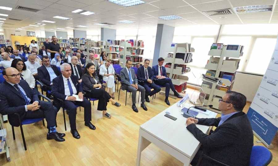 ندوة في "معهد باسل فليحان" لتعزيز

البنية التحتية الرقمية وتحفيز الابتكار