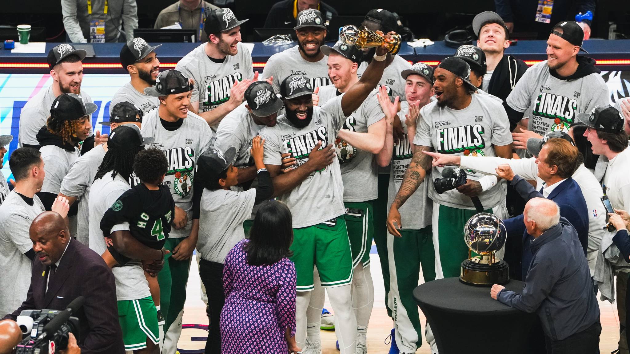 بوسطن يكتسح إنديانا ويحجز المقعد الأول في نهائي الـNBA