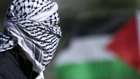 لن تسقط الكوفيّة عن رأس الملك