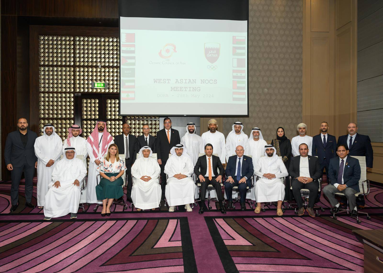 جلخ شارك في إجتماع اللجان الأولمبية لغرب آسيا
وأشاد بأجواء النقاشات والقرارات المتخذة وعقد لقاءات عمل