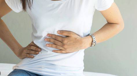 طعامك دواؤك: 5 أطعمة طبيعيّة لمعالجة عسر الهضم والإمساك!