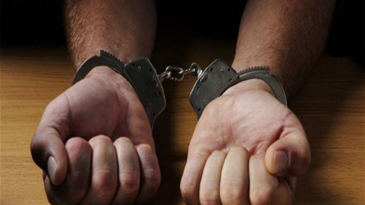 توقيف مواطن في النبطيّة لحيازته
حبوباً مخدّرة وكميّة من حشيشة الكيف