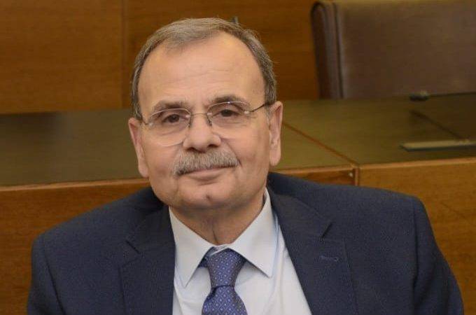 كشف عن أنّ  "جهة سياسيّة ستطلق مبادرة ثالثة في الأسبوع المقبل"
البزري لـ "الديار": عندما تكون نيات النواب جدّية لانتخاب الرئيس
تسقط كلّ التحفّظات عن التسميات بين الحوار والتشاور