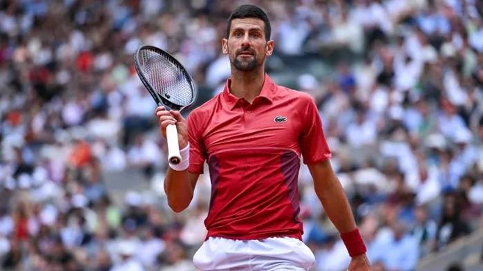 ديوكوفيتش يؤكد نجاح عمليته الجراحية