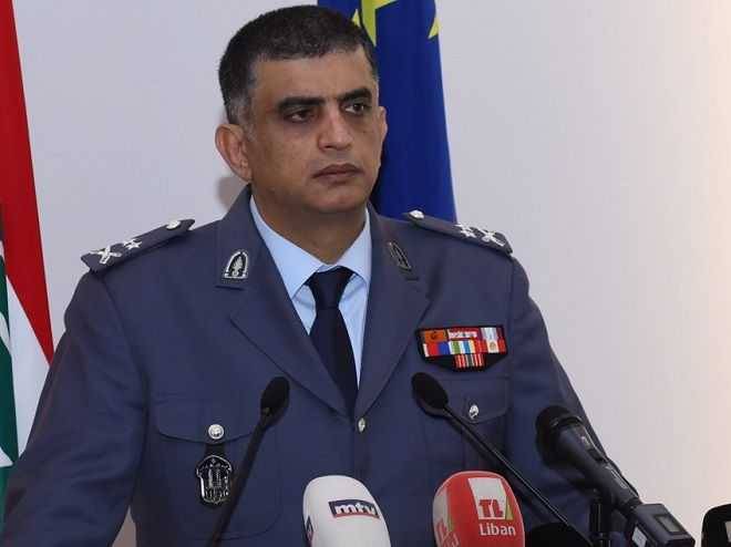 عثمان في عيد قوى الأمن الداخلي: سنواجه
التحدّيات مهما كبرت وثبات الدولة أساسه الأمن
