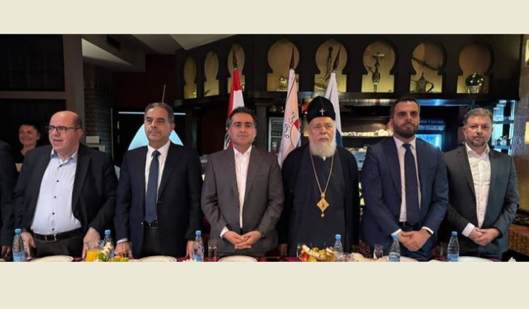 حمية للجالية اللبنانية في موسكو: موقع لبنان
يخوله ان يكون ممرا للاقتصاد العالمي