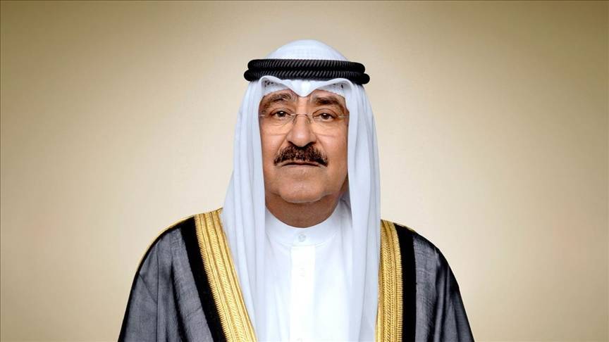 أمير الكويت يأمر بتعويض أسر ضحايا حريق "المنقف"