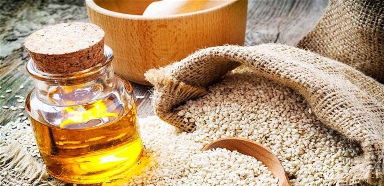 زيت السمسم.. فوائد كثيرة ومخاطر كامنة أهمها الحساسية