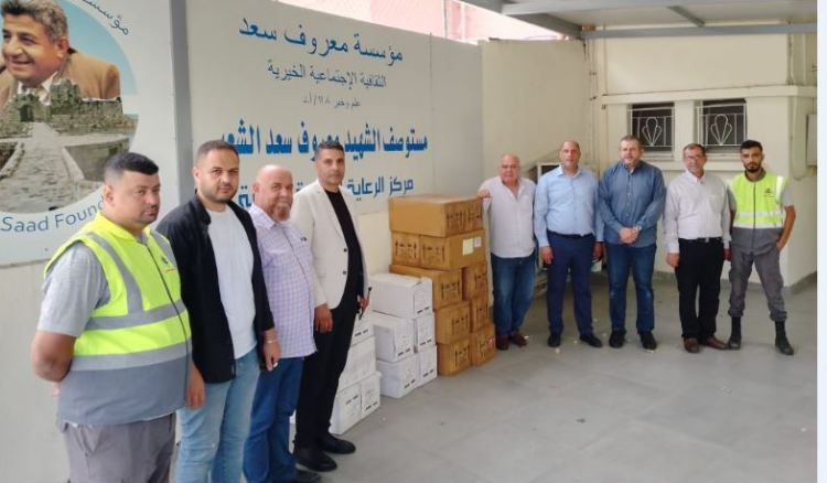 وفد من حزب الله جال على الهيئات
الصحيّة في صيدا وقدّم أدوية مجانية