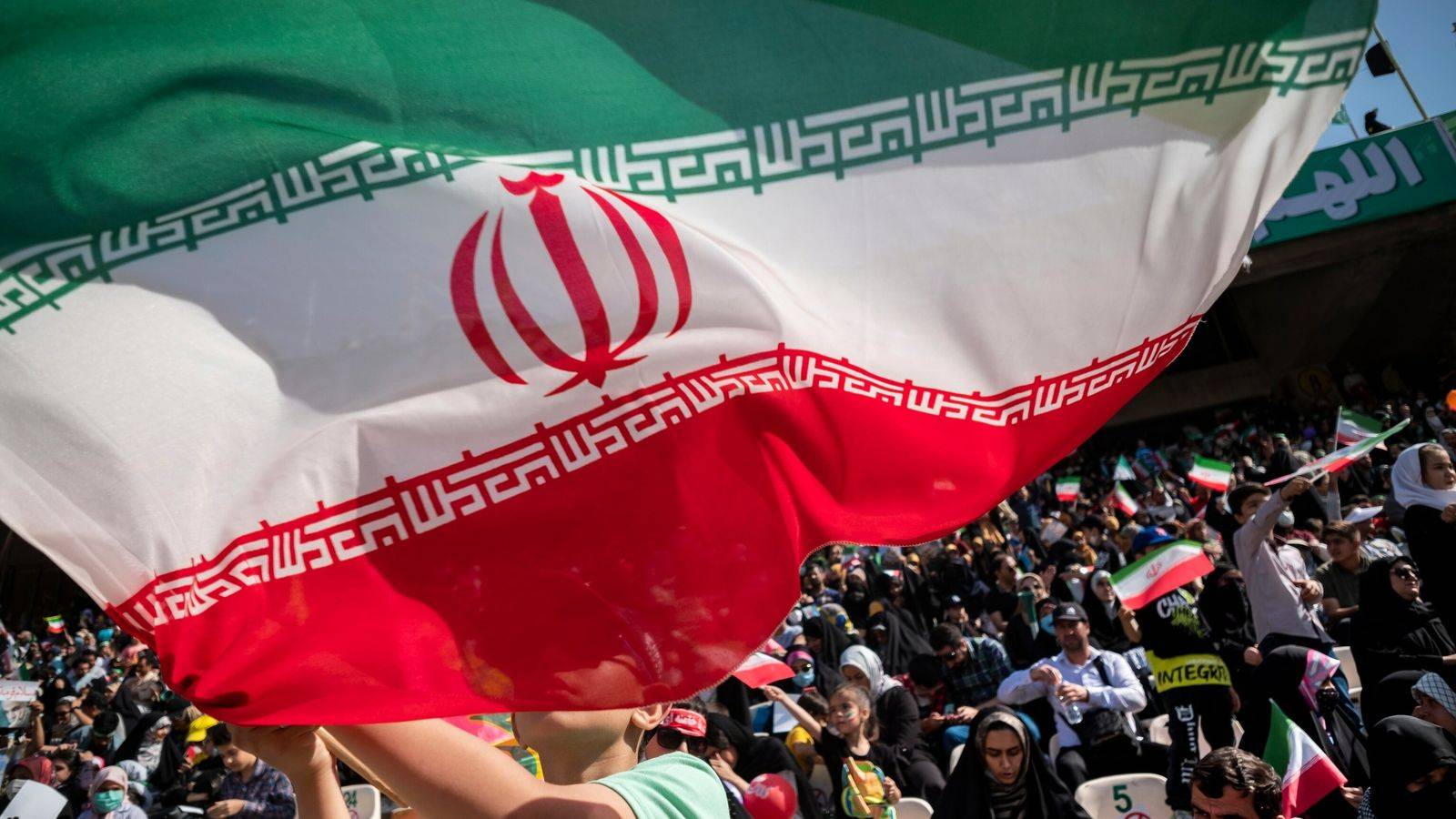 إيران الإيديولوجيّة... إيران البراغماتيّة