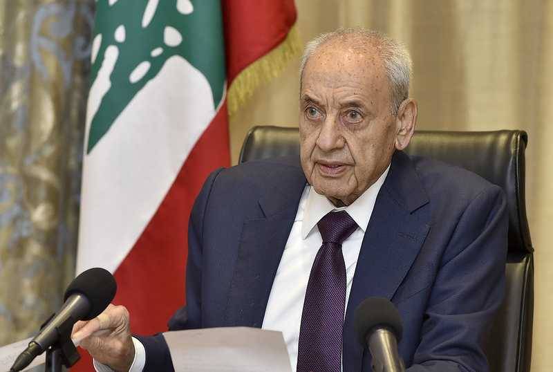 اعتذر عن عدم تقبل التهاني بالعيد
بري: طوبى للمقاومين وللشهداء والصامدين
والنازحين نعم الوقفة وقفتكم وأرقى التضحية تضحياتكم