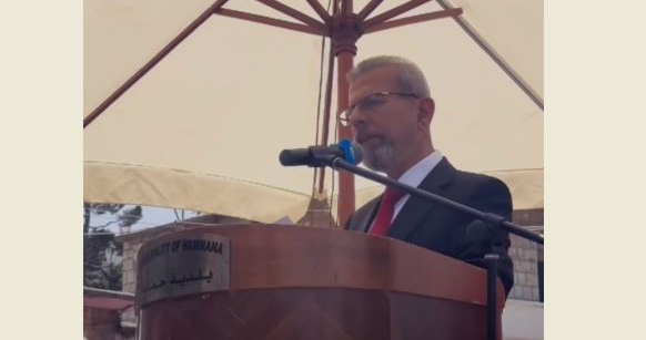 كساب ممثلا محافظ جبل لبنان في مهرجان الكرز :
احتفالنا هو سلسلة مهرجانات الفرح في لبنان