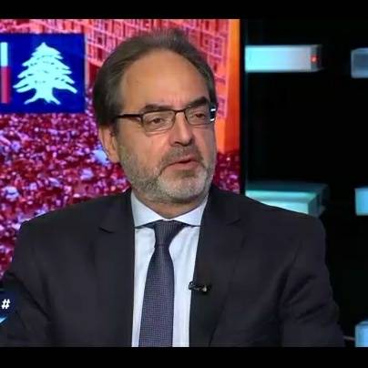 غبريل: هدفها تغيير ملكية المصارف وشراء موجوداتها بابخس الاسعار

جهات خارج السلطة تدعي الاصلاح وتعتبر الحل الوحيد هو الاطاحة بالمصارف