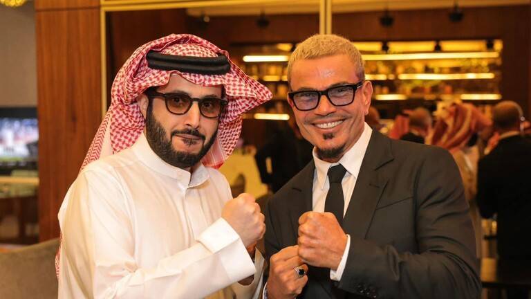 مفاجأة بين عمرو دياب ونانسي عجرم