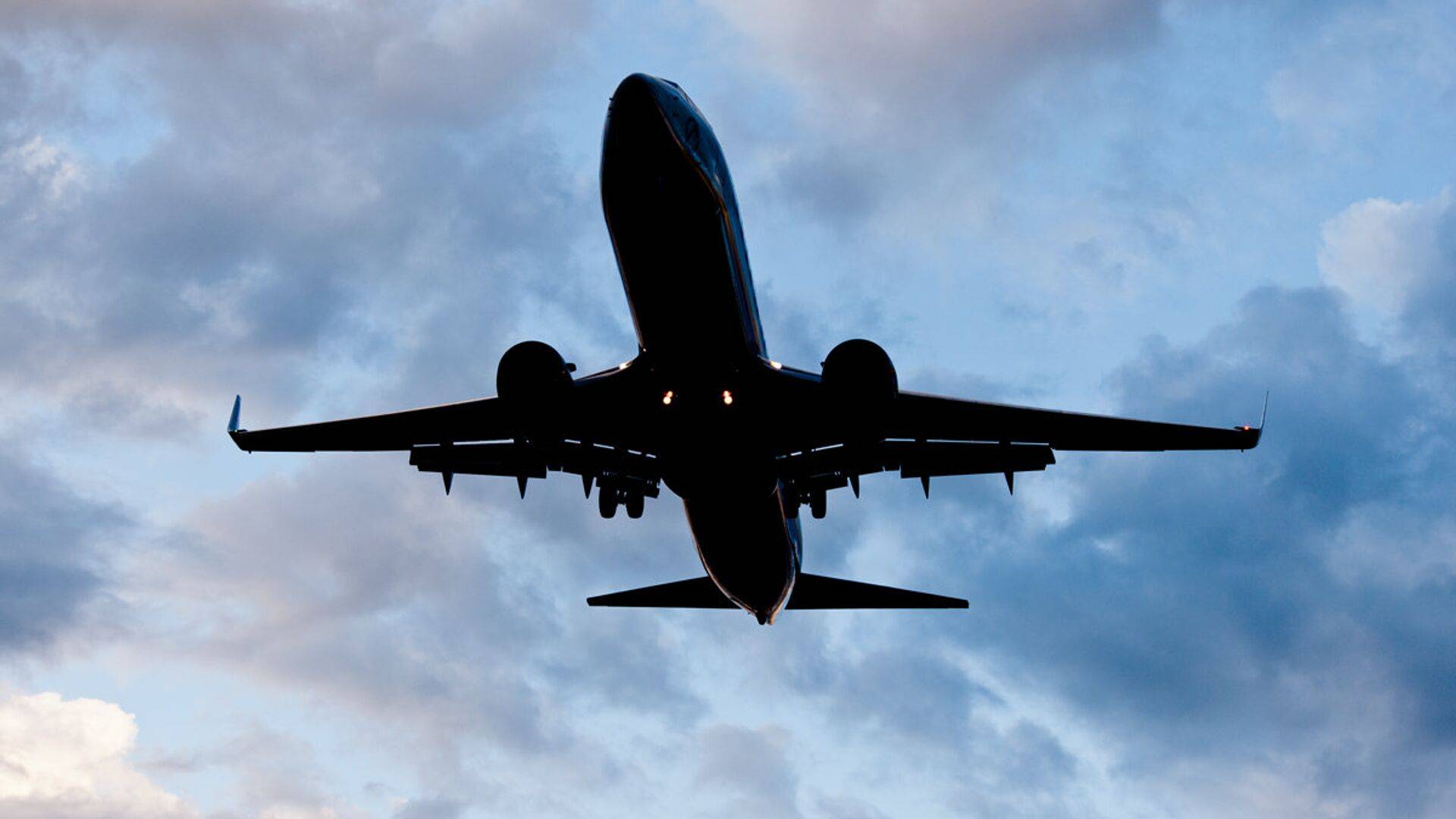 بعد حادث مروع... تحقيق جديد يلاحق طائرة بوينغ 737 ماكس