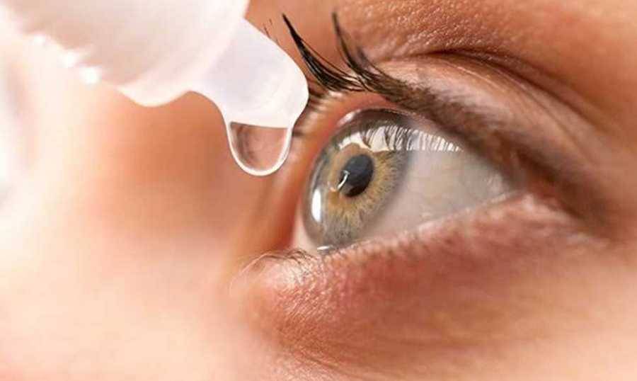 لماذا نصاب بجفاف العين؟