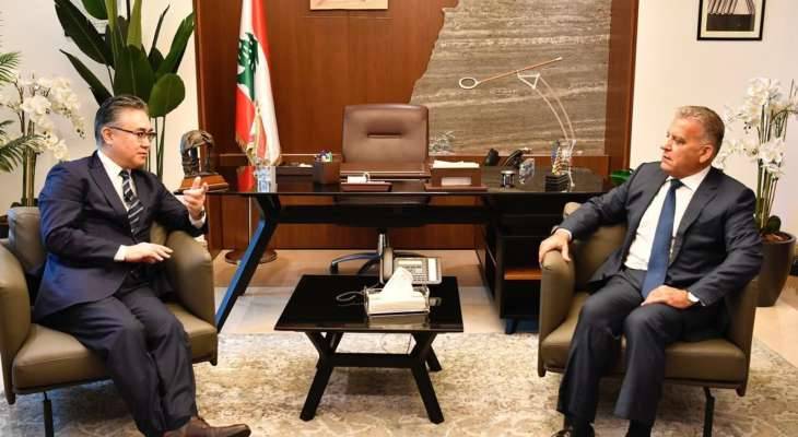 اللواء ابراهيم للسفير الياباني في العراق:
لا خوف من الحرب الشاملة في جنوب لبنان