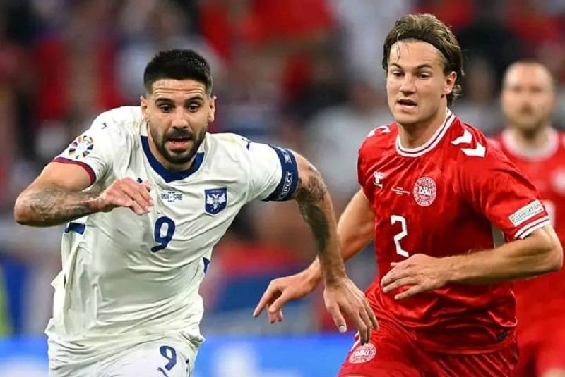 الدنمارك تواجه ألمانيا في ثمن نهائي أمم أوروبا... وصربيا تودّع البطولة