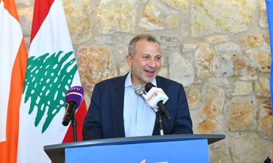 باسيل: التيار لا يتعاطى السياسة فقط
بل يعمل لتطوير الإنسان