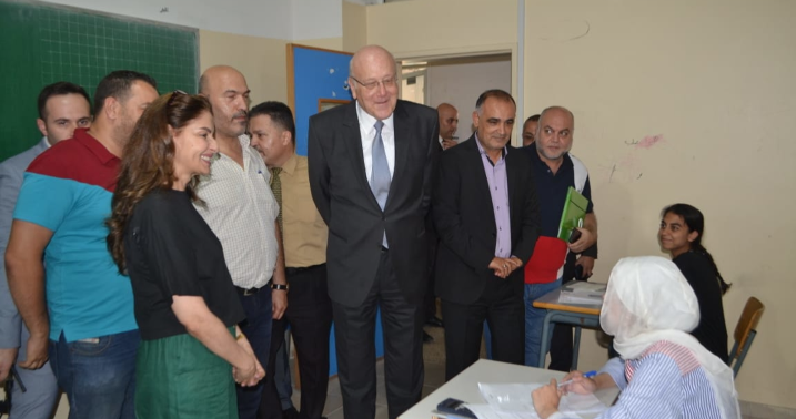 ميقاتي: أمام كل التحديات التي تواجهنا نرى بصيص أمل بالطلاب الذين يصرّون على متابعة مسيرتهم التعليمية