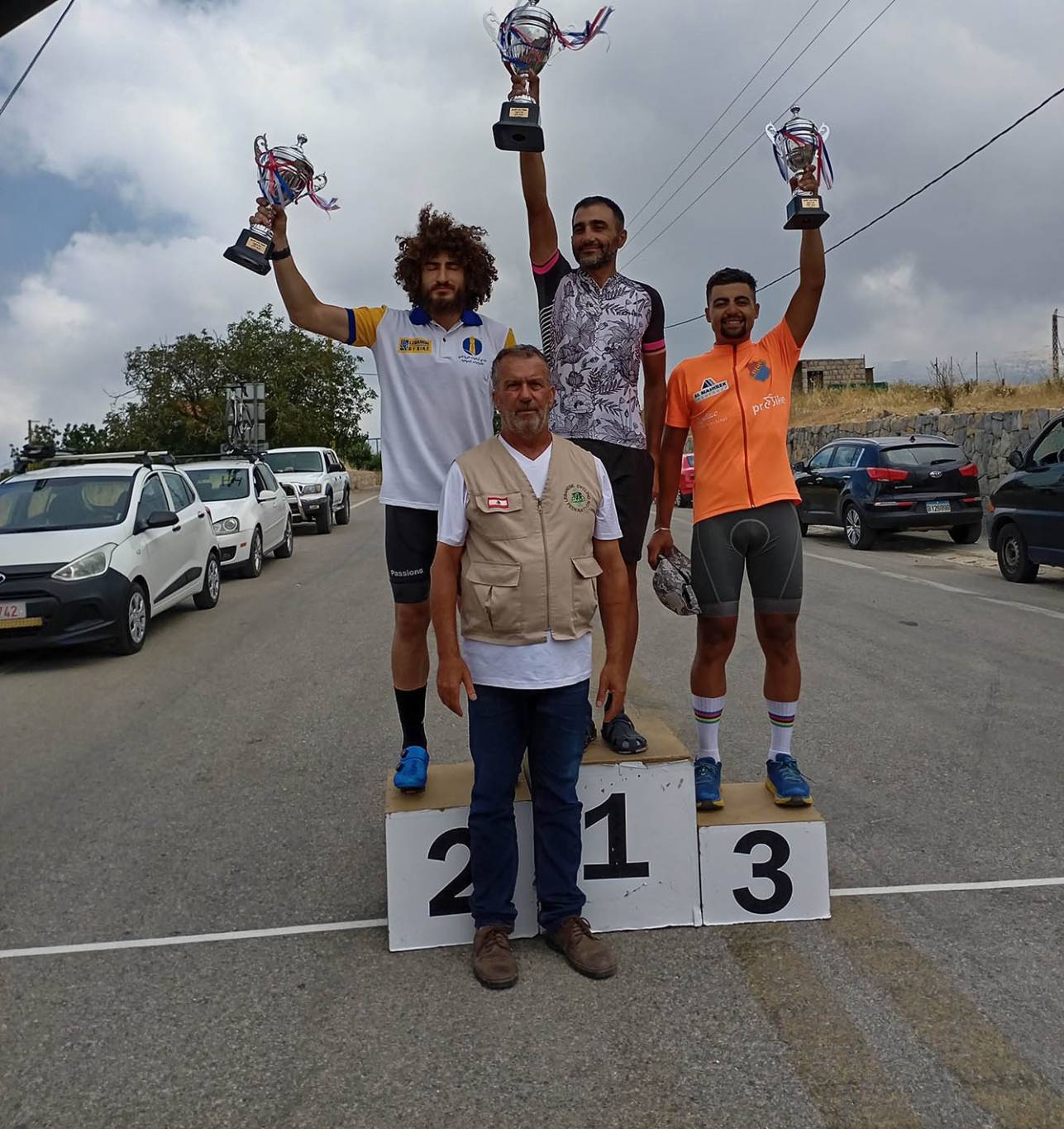 دراجات... جورج اسكندر وجان وهبي
بطلا الفردي ونادي عاليه يحتفظ بلقب الفرق