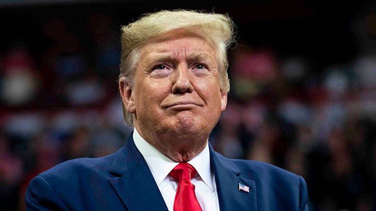 بالفيديو- ترامب يسخر من بايدن وهاريس... هذا ما قاله عنهما