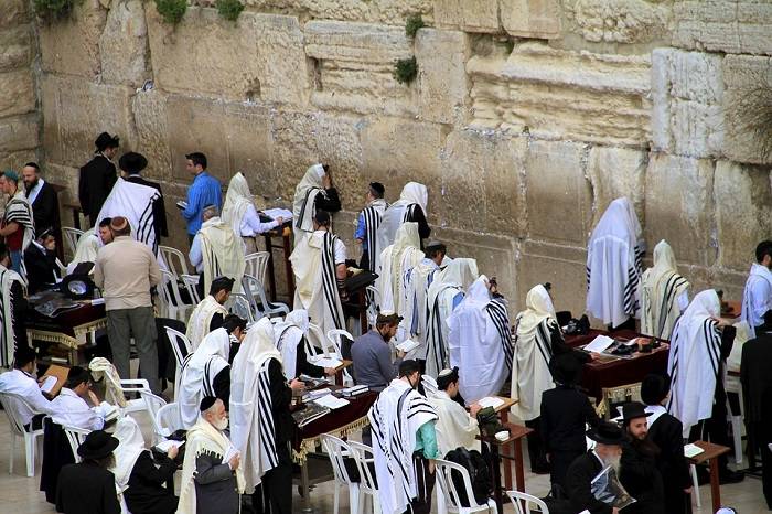 قيام الدولة اليهوديّة في فلسطين
حاصل تقاطع المصالح
بين أوروبا واليهود في العالم