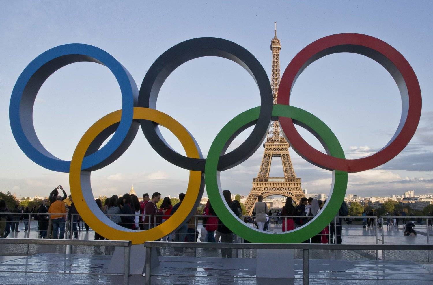 اللجنة الأولمبية الدولية تنفي وجود أي اتجاه لإلغاء أو تأجيل دورة ألعاب باريس 2024